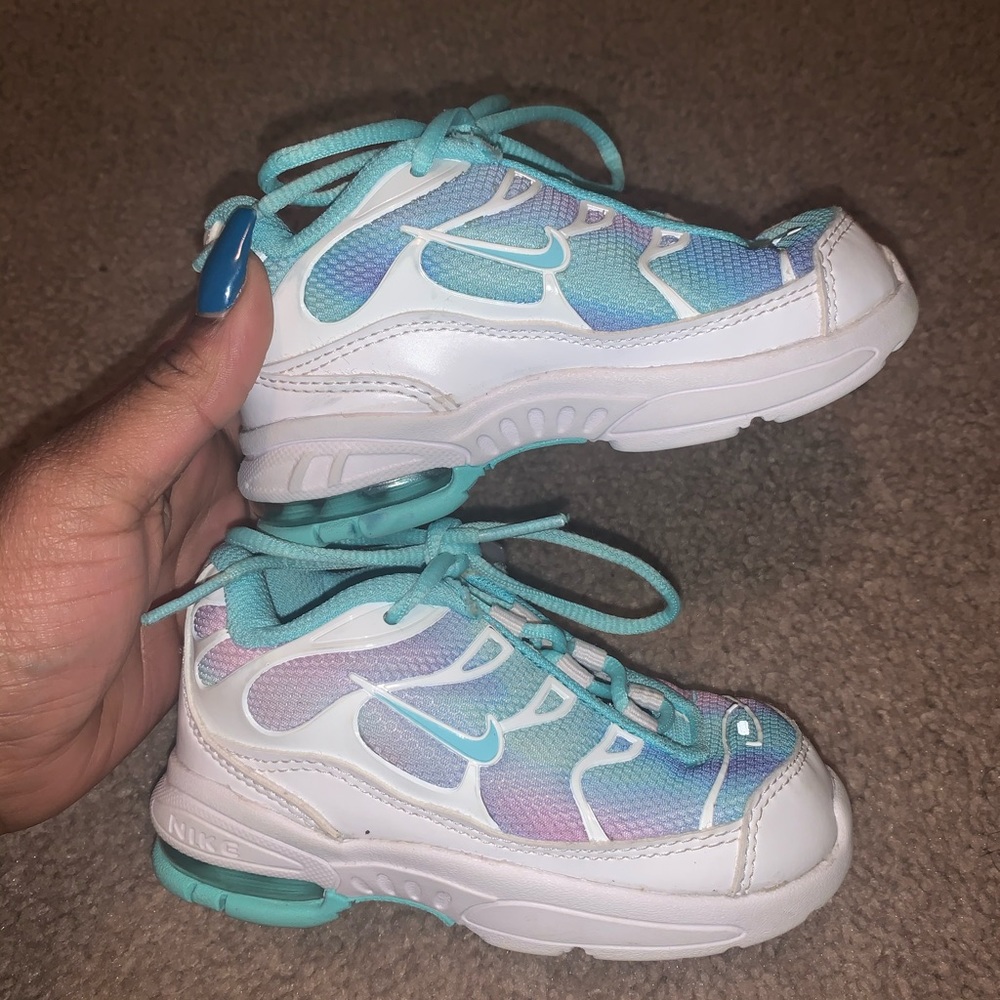 7c AirMax - Picture 3 of 3